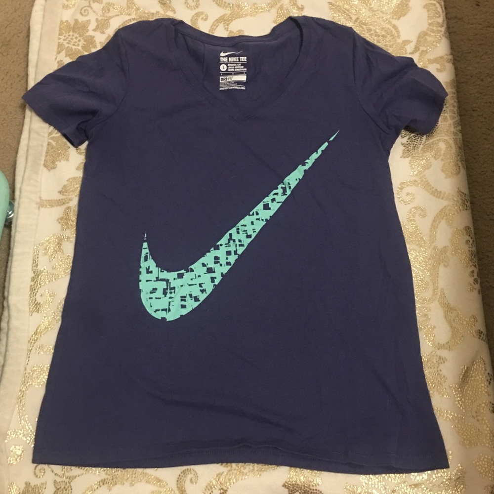 Nike T-Shirt
